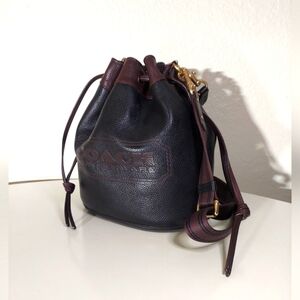 COACH Leatherware Black & Deep Plum Purple Leather Drawstring Lined Bucket Bag